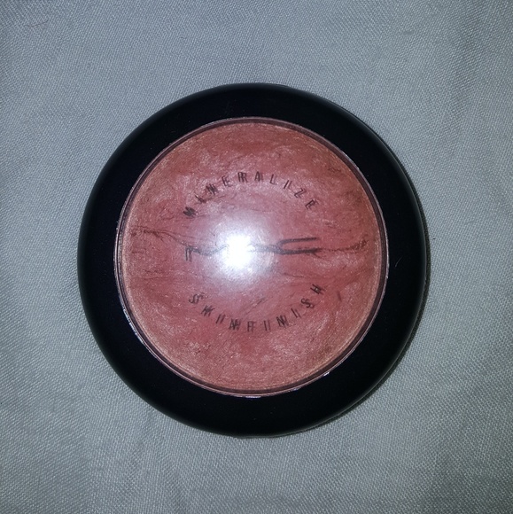 mac cosmetics makeup mac stereo rose mineralize skinfinish poshmark